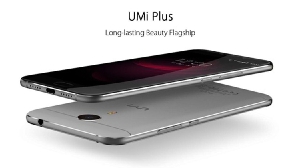 Смартфон UMi Plus