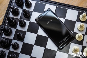 Vivo X7 Obsidian Black порадовал китайцев