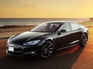 ИЗ TESLA MODEL S СДЕЛАЛИ КАТАФАЛК