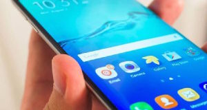 Samsung Galaxy S8 активно обсуждают в сети