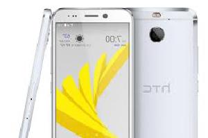 Смартфон HTC Bolt показался на живых фото