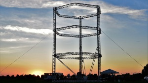 Итальянская компания WASP предложили строить жилье набором из пяти 3D-принтеров