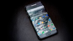 Смартфон Galaxy S8 станет первым смартфоном с оптическим сканером отпечатков пальцев