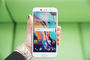 HTC Bolt выпустили официально