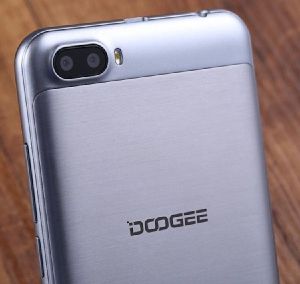 Doogee за четыре камеры в смартфоне