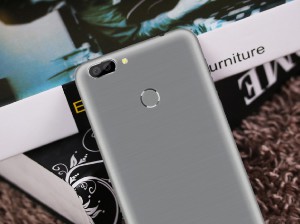 Oukitel рассказала о смартфоне U20 Plus с двойной камерой