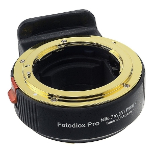  Адаптер Fotodiox позволяет использовать объективы Nikon с современными камерами Sony