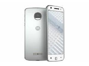 Живые фото обновленного Moto X 2017