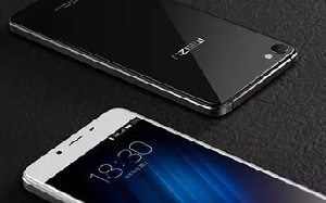 Состоялся официальный анонс стеклянного Meizu M3X