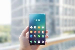 Meizu хочет смартфон без рамок