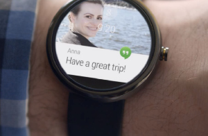 Google представила смарт-часы под управлением операционной системы Android Wear 2.0