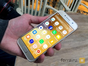 Samsung Galaxy A3, A5 и A7 - версии 2017 года