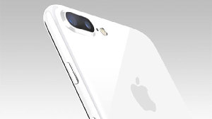 На видео появились iPhone 7 и 7 Plus в Jet White