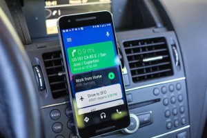 Теперь Android Auto может управляться голосом