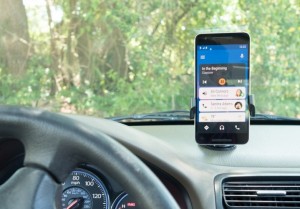 Android Auto получит управление с помощью 