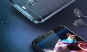 В России стартовали продажи смартфона HTC 10 evo 