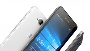 Продажи смартфонов Microsoft Lumia значительно упали