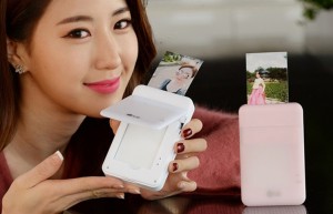  LG представила небольшой принтер, предназначенный для печати фотографий с мобильных гаджетов