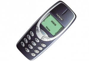 Современный вариант легендарной Nokia 3310. 
