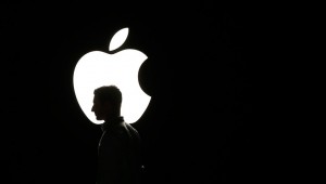 Apple закрепила за собой право на экран с устройством, сканирующим отпечатки пальцев