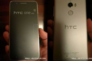 HTC One X10 показали на фото
