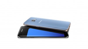 Samsung Galaxy S7 Edge назвали лучшим смартфоном года