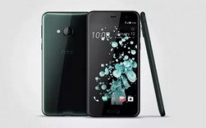 Компания HTC презентовала для Российского рынка новый смартфон из среднего ценового сегмента