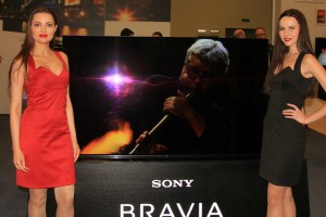 Компания Sony представила вибрирующий телевизор