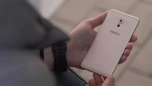 Компания Meizu сегодня презентовала новую модель, которая получила название Е2