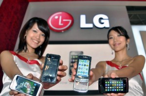 LG представила уменьшенную версию смартфона G6