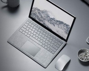 Microsoft Surface Laptop весьма дорого стоит