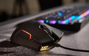 Corsair выпускает игровую мышь GLAIVE RGB Gaming