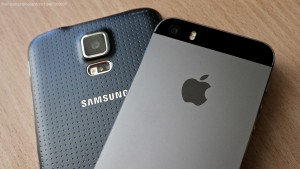 Продажи Samsung в России обошли компанию Apple