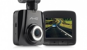 Mio Technology объявила  о выпуске нового видеорегистратора MiVue C305