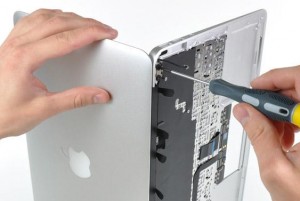  Почему не включается MacBook?