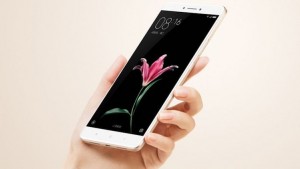 Xiaomi Mi Max 2 поразил рынок