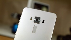  Новый ASUS ZenFone 4 ZE554KL представят 19 августа 2017 года