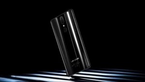  UmiDigi сообщила о выпуске бюджетного безрамочного смартфона Crystal