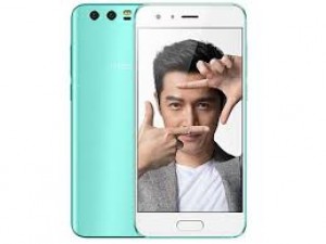 Huawei Honor 9 представлен в ярко-голубой расцветке