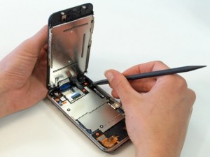  Из-за чего чаще всего осуществляется ремонт iPhone?