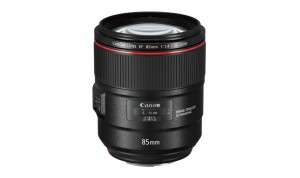  Canon  показала объектив EF 85 mm f/1.4 IS USM созданный для портретной съемки