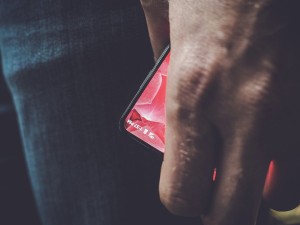 Essential Phone стал первым смартфоном компании основателя Android Энди Рубина