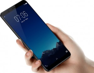 В Индии продажи смартфона Vivo V7+  ожидаются с 15 сентября 