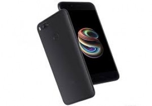 Смартфон Xiaomi Mi A1 с двойной камерой появился в продаже
