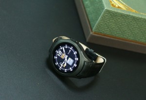 Представлены  1,3-дюймовые  смарт-часы D5 Pro с АКБ на 450 мА.ч