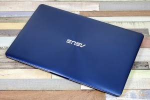 ASUS представила 15,6-дюймовый ноутбук ASUS UX550VE-DB71T