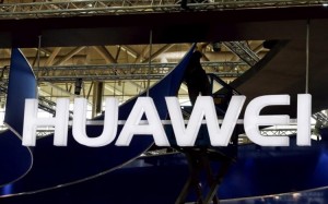 Huawei готовит складной смартфон