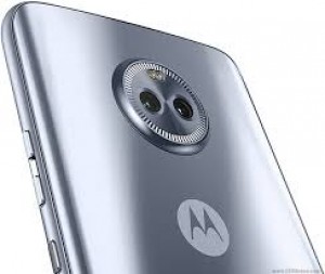 Эван Блэсс показал логотип смартфона Moto X5