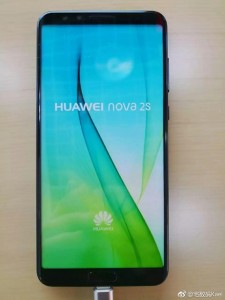 Huawei Nova 2S на новых фото