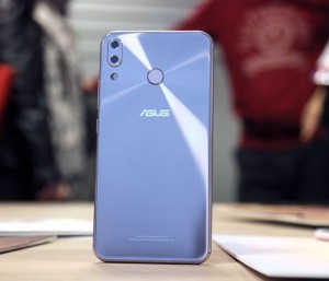 Состоялся анонс флагманского смартфона Asus Zenfone 5Z